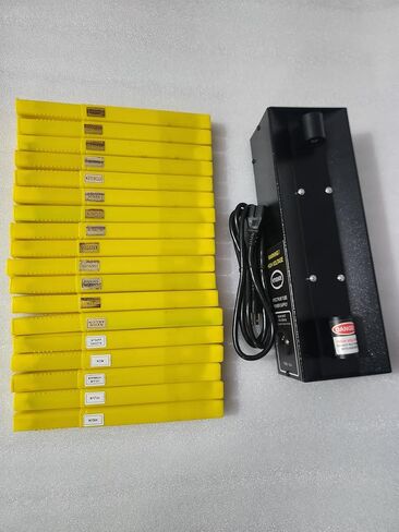 مجموعة أنابيب SAIISH® Spectrum مكونة من 18 قطعة مزودة بمصدر طاقة 110 فولت، ومجموعة أنابيب التحليل الطيفي المملوءة بالغاز مقاس 26 سم (10.2 بوصة) لعروض مختبر الفيزياء والكيمياء in Kuwait