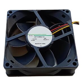 U80T12MMA7-52 12V 0.08A 8025 مروحة 3 أسلاك in Kuwait