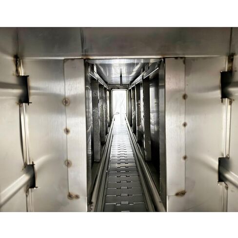 Steam Bottle Sleeve Label Shrinking Machine Bottle Sleeve Shrink Wrap Machine 5.6ft Steam Heat Bottle Label Shrink Equipment Automatic Sleeve Labeling with 24kw Generator, AC220V in Kuwait