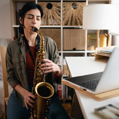 10 عبوات من قصب ألتو ساكسفون من SUEWIO، قوة 3.0، قصب ألتو ساكس التقليدية مع حقيبة محمولة، طرف قصب أرق وتصميم مقطوع غير محفوظ، مثالية للاعبي الساكسفون ذوي الخبرة in Kuwait