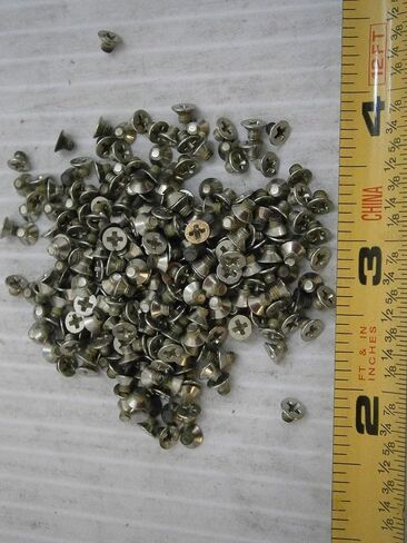 حزمة جديدة من البراغي المترية M2.5 × 3 فيليبس ذات رأس مسطح من الصلب والزنك مع مجموعة رقعة من 100#1897 مجموعة متنوعة من أدوات تثبيت الأجهزة الشاملة متعددة الأغراض WnyNEH04772 in Saudi Arabia