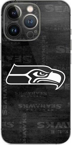 غلاف هاتف Skinit متوافق مع iPhone 15 Pro - تصميم باللونين الأبيض والأسود مرخص رسميًا من NFL Seattle Seahawks in Saudi Arabia