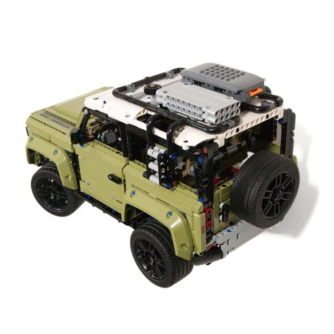 حامل حائط لجهاز Lego Technic Land Rover Defender 42110 - شاشة بزاوية ومسطحة، تركيب آمن وأنيق، سهل التركيب in Kuwait