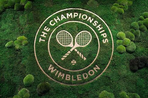 Mini Tennis Ball Keychain - Grand Slam Style, Cute Tennis Key Ring for Fans & Players, Vibrant Tennis Gift in Kuwait