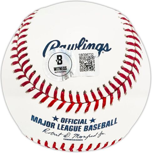 Don Mattingly Autographed Official M.L.B Baseball Yankees "The Captain" Beckett BAS Witness Stock #224693 in Saudi Arabia