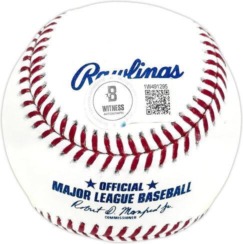Jung Hoo Lee Autographed Official M.L.B Baseball San Francisco Beckett BAS Witness Stock #227316 in Saudi Arabia