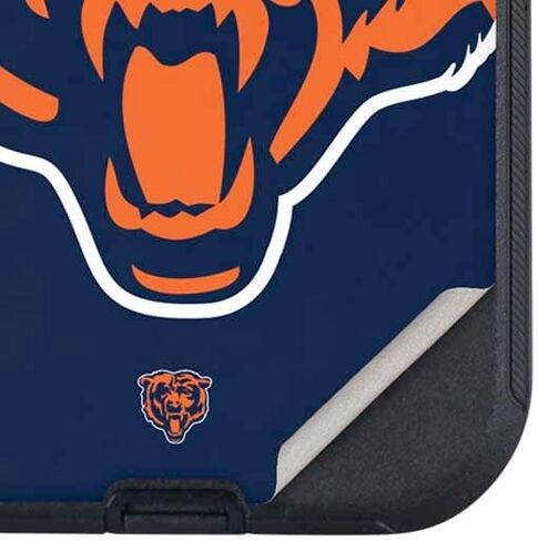 ملصق هاتف Skinit متوافق مع OtterBox Defender iPhone 14 Pro Max - تصميم شعار كبير مرخص رسميًا من NFL Chicago Bears in Saudi Arabia