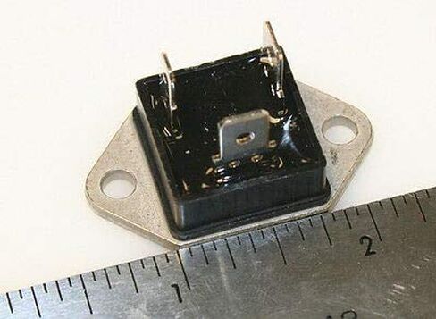 TG25E40 25A 400V قاعدة معزولة TRIAC W/QC جديد in Saudi Arabia