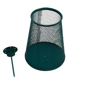 سلة مهملات ملعب الجولف Sandbaggy (9 جالون) - شبكة أسلاك معدنية خضراء، خارجية، مفتوحة من الأعلى - أدوات التثبيت متضمنة (1، صغيرة) in Kuwait
