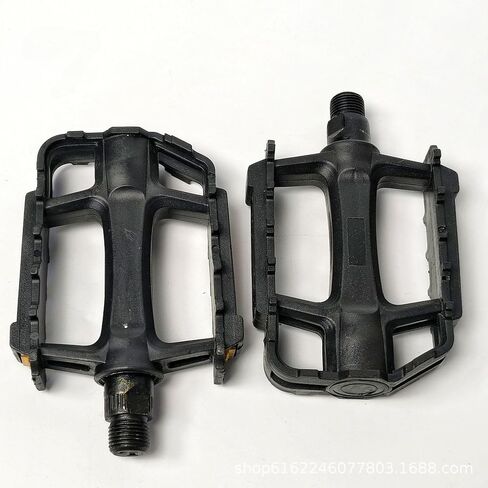 Bike Pedals with Ball Bearings 9/16 Inch Bicycle Pedals Anti-Slip Reflective Cycling Bicycle Pedal for Mountain Cruiser Bike in Saudi Arabia