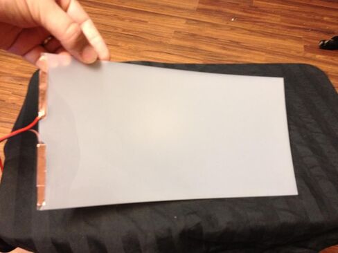 قطعة Pdlc مقاس 12 × 6 بوصات زجاج ذكي قابل للتحويل زجاج إلكتروكرومي 1c in Kuwait