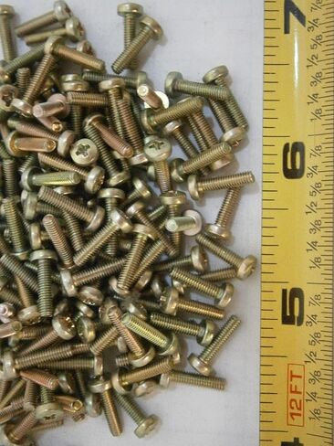 حزمة جديدة من براغي الماكينة M2.5 x 10 Phillips Pan Head فولاذ أصفر زنك مجموعة متنوعة من 93#3111 مجموعة أدوات تثبيت شاملة متعددة الأغراض WnyNEH04044 in Saudi Arabia