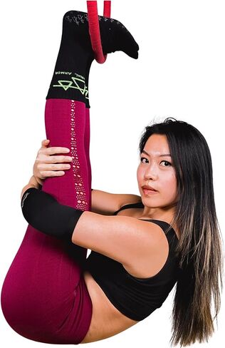Grip Socks for Aerial Silks & Lyra – Non Slip Performance Socks for Training, Breathable Athletic Anti-Skid Socks in Saudi Arabia