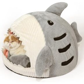 سرير قطط ناعم لطيف من Jiupety، كهف قطط دافئ داخلي على شكل سمكة قرش مع وسادة قابلة للإزالة وقابلة للغسل للقطط والجرو والكلاب، أزرق، L. in Kuwait