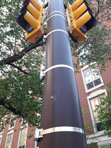 USA 201 شريط من الفولاذ المقاوم للصدأ 1/2 بوصة × 0.030 بوصة × 100 بوصة - موزع بلاستيكي أخضر (FTA520712735PG) in Kuwait