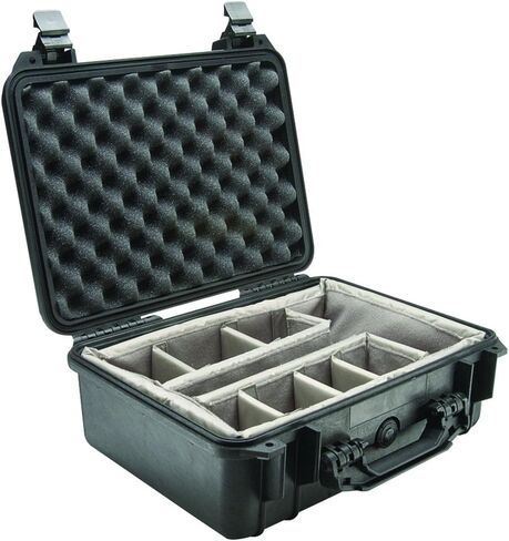 Pelican 1450 Case With Padded Dividers (Black) in Saudi Arabia