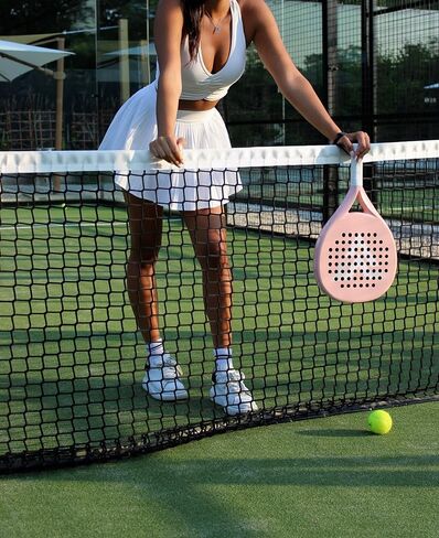 مضرب VALA One Padel - ألياف الكربون خفيفة الوزن، تصميم ممتص للصدمات، شكل دائري، ملمس إضافي للدوران والتحكم، Pala للرجال - النساء، مثالي للاعبين المبتدئين والمتوسطين in Saudi Arabia