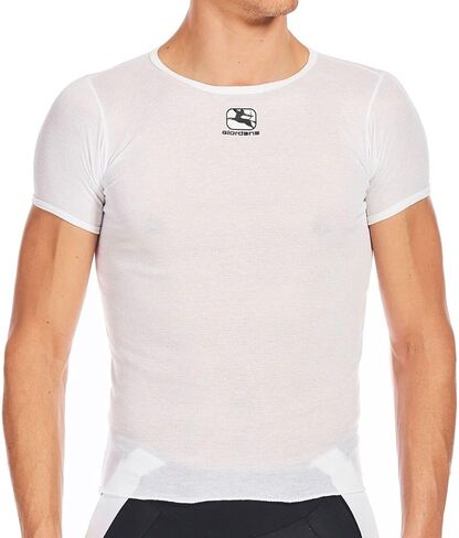 طبقة أساسية بأكمام قصيرة من جيوردانا دراي in Kuwait