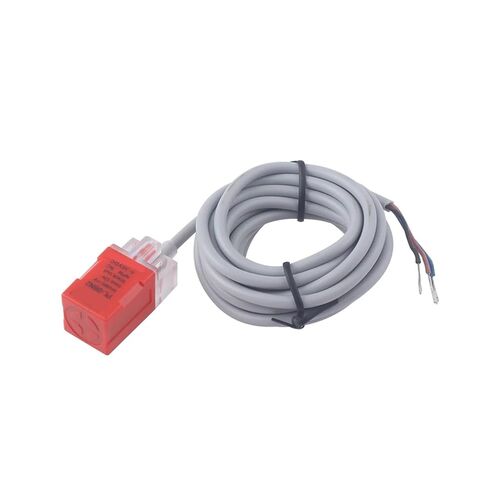 PL-08N2 أجهزة استشعار القرب، 8 مم الاستشعار DC NPN NC مكعب شل حثي شاشة درع نوع التبديل 17 * 17 * 35، 1 قطعة in Saudi Arabia