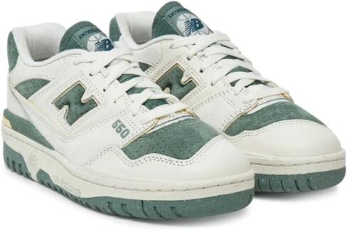 New Balance Women's 550 Shoes in Saudi Arabia