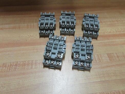 Idec SR3B-05 مقبس التتابع SR3B05 (عبوة من 5) in Saudi Arabia