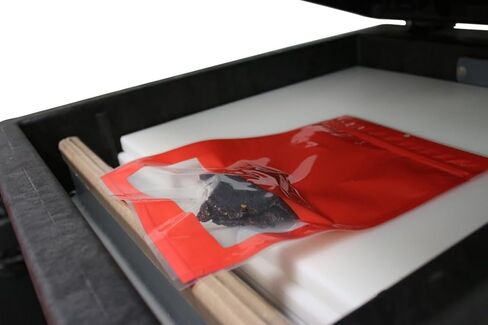 Vacuum Storage Bags for Jerky and Dried Goods, EVOH Lining, Oxygen Barrier (Black, 7.5" x 11") in Kuwait