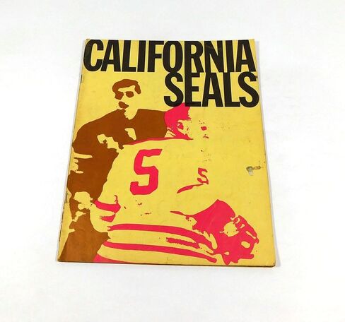 1966-67 كاليفورنيا سيلز ضد سياتل توتومز برنامج هوكي WHL 2-24-67 - برامج NFL in Saudi Arabia