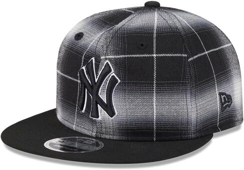 New Era NY New York Yankees 9FIFTY Black and White Plaid Retro Crown Snapback Cap, Adjustable Hat in Saudi Arabia