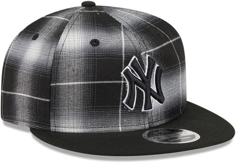 New Era NY New York Yankees 9FIFTY Black and White Plaid Retro Crown Snapback Cap, Adjustable Hat in Saudi Arabia