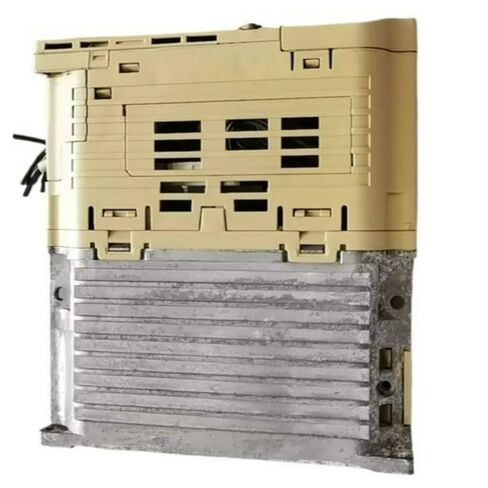 محول التردد CIMR-VB4A0004BBA بحالة جيدة وجودة أصلية in Kuwait