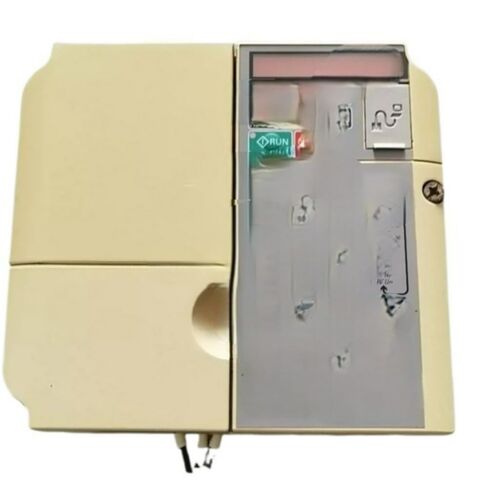 محول التردد CIMR-VB4C0007BBA بحالة جيدة وجودة أصلية in Saudi Arabia