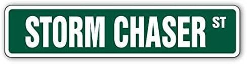 ملصق لاصق من Storm Chaser Street Sign Tornado Alley Tornadoes Hurricane Weather مقاس 8 بوصات in Kuwait