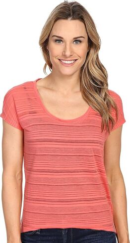Columbia Women's Inner Luminosity Ii Shorts Sleeve Shirt in Saudi Arabia