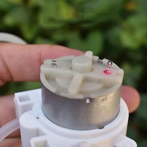DC6V-12V 500rpm Micro Peristaltic Pump, Three-Roller Silicone Squeeze Design, Clear Enclosure, High-Pressure Low-Flow Dosing for Lab/Industrial Use in Saudi Arabia