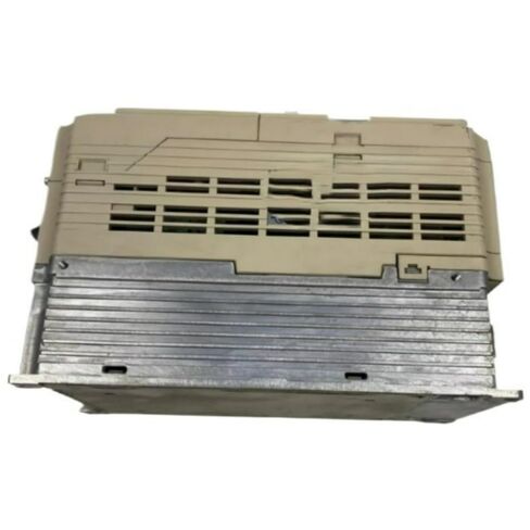 محول التردد CIMR-HB4A0304ABC متوفر في المخزون أصلي مع ضمان لمدة عام واحد in Kuwait