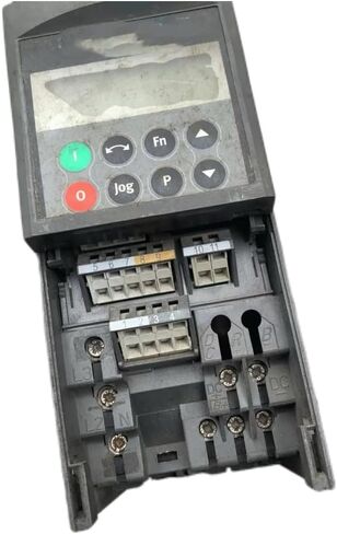 محول التردد 6SE7090-0XX84-1CG1 مع ضمان لمدة سنة واحدة في المنتجات الصناعية المخزنة in Kuwait