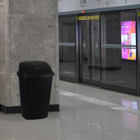 علبة قمامة يورايت 4 عبوات سعة 13 جالون مع غطاء متأرجح، سلة مهملات المطبخ البلاستيكية، أسود in Kuwait