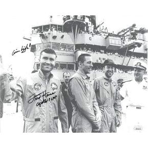 Athlon Sports CTBL-024808 فريد هايز موقع رائد فضاء ناسا وطيار عتيق B&W 8 × 10 بوصة. صورة Apollo 13 LMP Aim High- JSA Hologram No.EE62179 in Kuwait