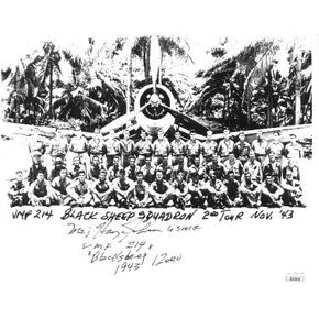 Athlon Sports CTBL-025359 8 × 10 بوصة. الرائد هاري جونسون موقع 1943 Pappy Boyingtons Black Sheep VMF 214 1943 صورة عتيقة، أبيض وأسود in Kuwait