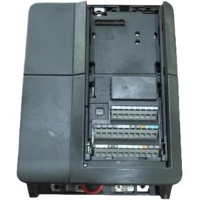 محول التردد 6SE6440-2UD22-2BA1 6SE6440-2UD23-0BA1 6SE6440-2UD27-5CA1 6SE6440-2UD24-0BA1(6SE6440-2UD27-5CA1) in Kuwait
