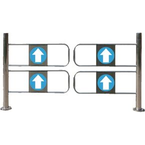 بوابة متأرجحة أوتوماتيكية - باب أمان معدني مقاس 110 × 100 سم لمحلات السوبر ماركت والمستودعات، إغلاق ذاتي، مثالي لدخول المتجر واستخدام المصنع، تحكم في الوصول متين وموثوق in Kuwait