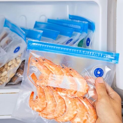 Vacuum Food Storage Bags Airtight Reusable Zipper Bags Hand Crank Air Pump Sealing Clip for Refrigerator Kitchen Organization, Transparent in Saudi Arabia