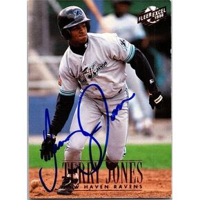 بطاقة بيسبول موقعة من تيري جونز (نيو هيفن رافينز) 1996 Fleer Excel Rookie #155 - بطاقات مبتدئة موقعة من كرة القدم in Kuwait