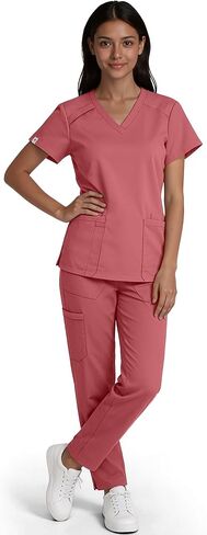 طقم سكراب للنساء - طقم زي طبي برقبة على شكل حرف V وبنطلون بأرجل مستقيمة، 9 جيوب، قصة ضيقة، حزام متعدد الاستخدامات in Kuwait