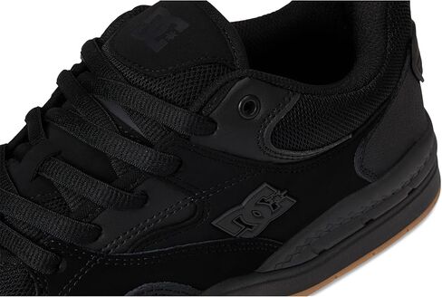DC DC Ascend, Black/Black/Gum, 7.5 in Saudi Arabia