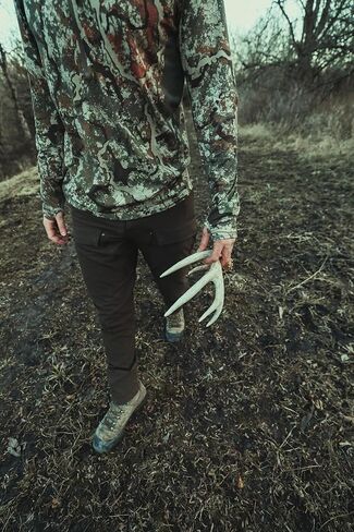 First Lite Men's Wick Quarter Zip - Ultralight Merino Wool Camo Hunting Baselayer in Saudi Arabia