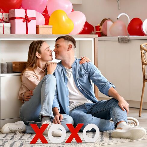 4 قطع من ديكورات عيد الحب الخشبية XOXO منضدية باللونين الأحمر والأبيض لتزيين صينية عيد الحب للمنزل والطاولة والرف والرف والمدفأة والزفاف in Saudi Arabia