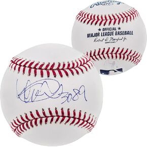 إيشيرو سوزوكي موقعة من M.L.B Baseball Mariners "3089" IS Holo Stock #202070 in Kuwait