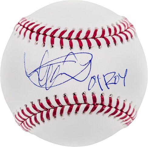 إيشيرو سوزوكي موقعة من M.L.B Baseball Mariners "01 ROY" IS Holo Stock #202067 in Kuwait