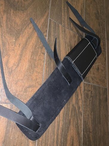 EPT Bull Ropes Bull Riding Rope Pad Master Bulls - وسادة جلدية سوداء 15 بوصة × 4 بوصة in Kuwait